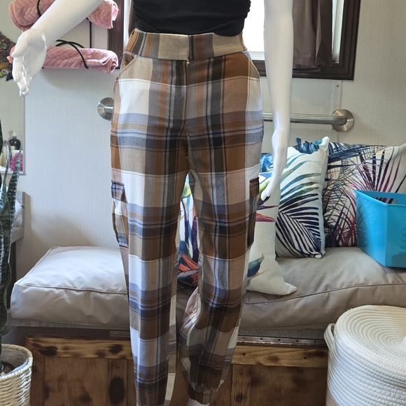 NWT Cargo Jogger Pants - Picture 2 of 7